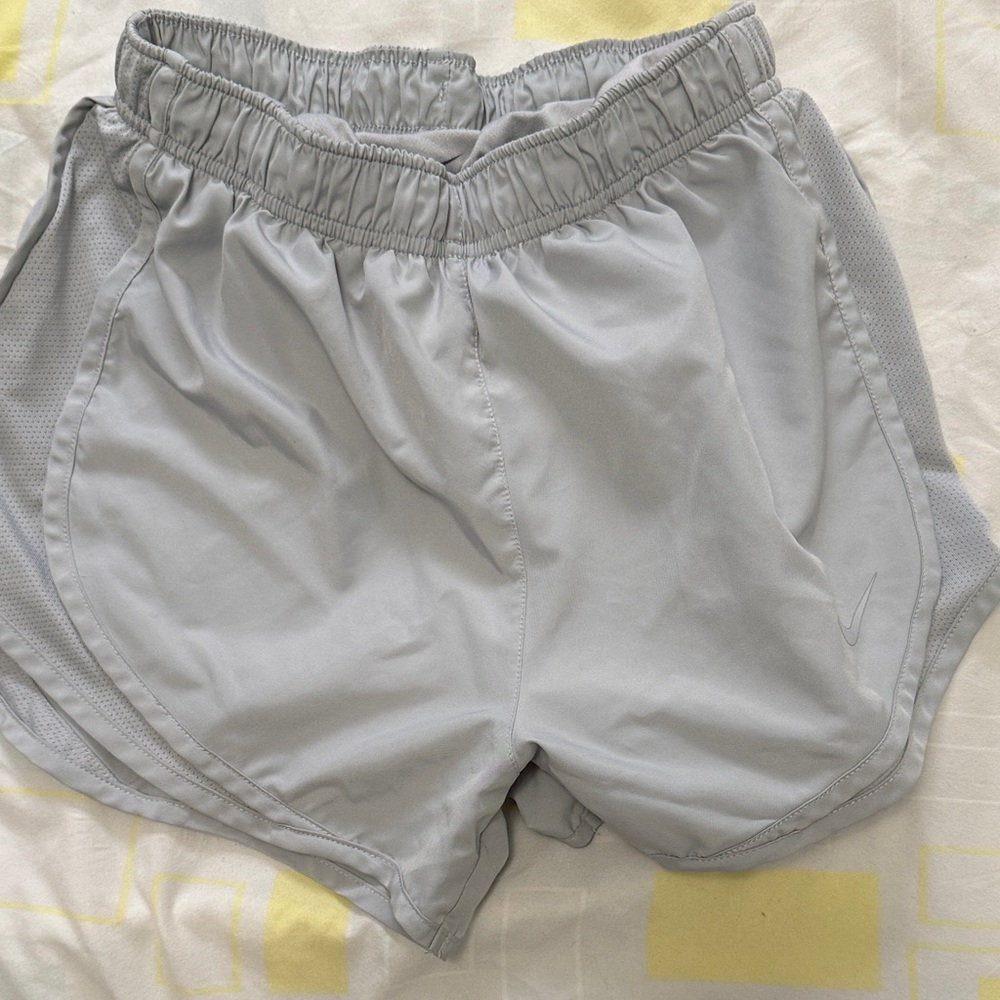 Nike Women's Light Gray Athletic Shorts